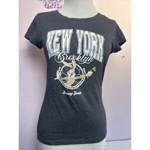 WOMEN'S LOONEY TUNES BUGS BUNNY NEW YORK Brooklyn T-shirt Size Small Preowned